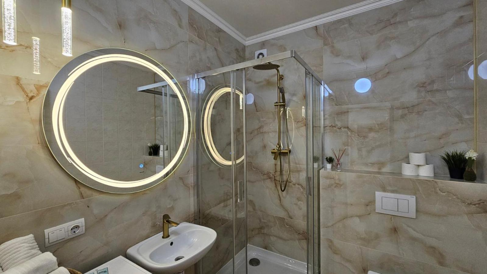 מוקצ'בה Soft Pink Apartment מראה חיצוני תמונה