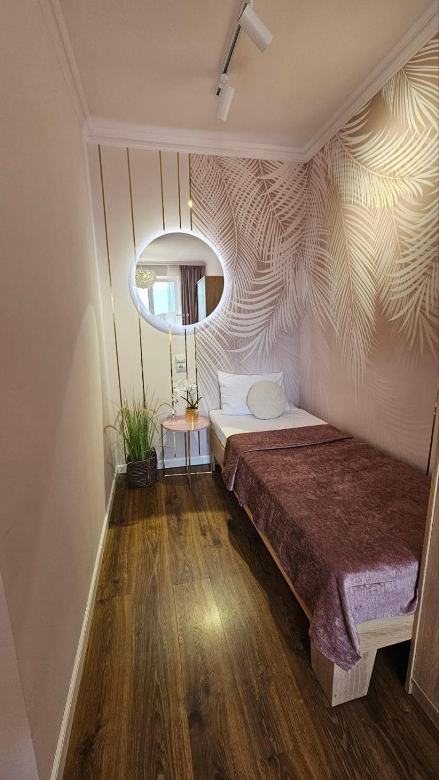 מוקצ'בה Soft Pink Apartment מראה חיצוני תמונה